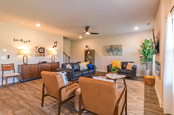 Image of Luxury Living with Unmatched Convenience