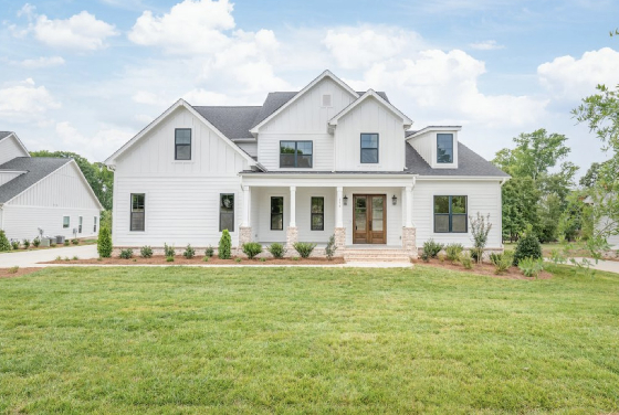 Image of White Post on Lake Lanier by Peachtree Residential Properties