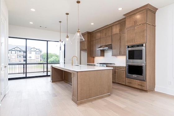 Image of New Homes in Brookhaven, Georgia built by Toll Brothers in the New Home Community of Toll Brothers at Overlook at Lenox Park!