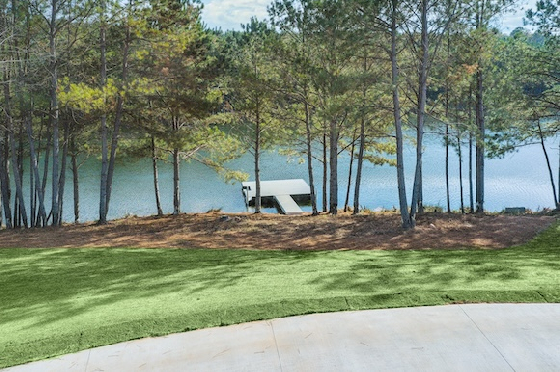Image of Lakeside at River Green
